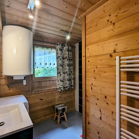 Beau Renove Pres De La Bresse-hohneck Avec Terrasse Et Parking - Fr-1-589-264 Feriehus